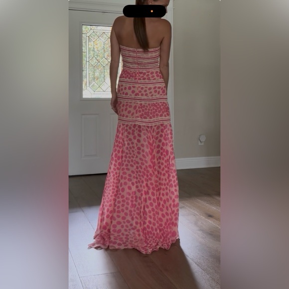 Patbo Polka dot dress. Straps have been removed to make it a strapless dress. - Picture 9 of 12